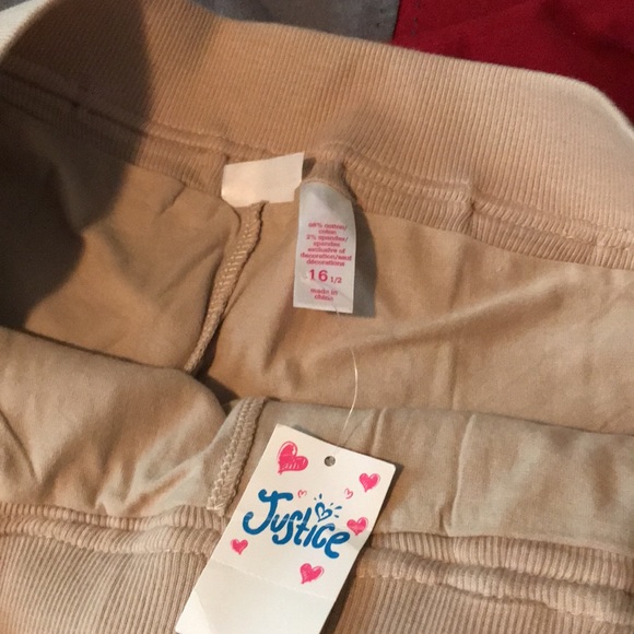 Justice new with tags 16 1/2 khaki skirt - Picture 4 of 5